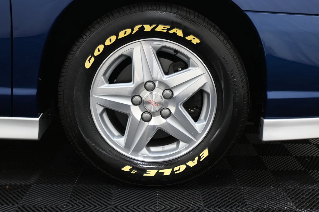 Used 2003 Chevrolet Monte Carlo SS FWD image 30