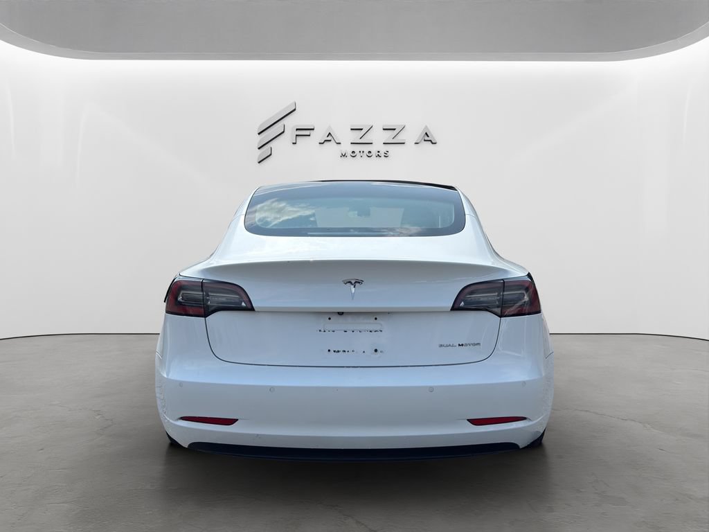 Used 2018 Tesla Model 3 Long Range AWD/4WD image 10