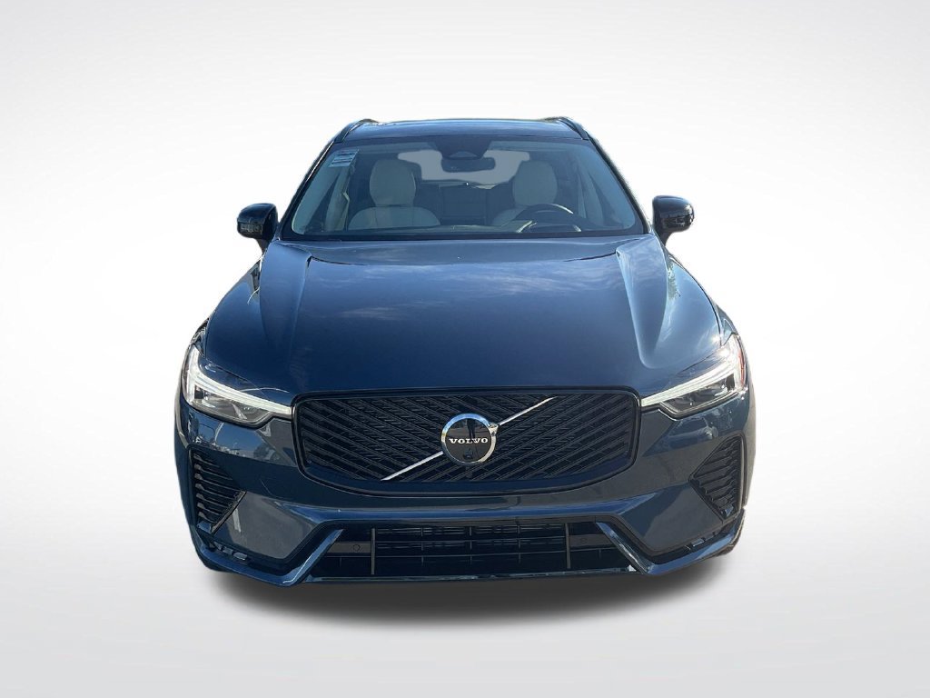 New 2027 Volvo XC60 B5 Ultra AWD/4WD image 2
