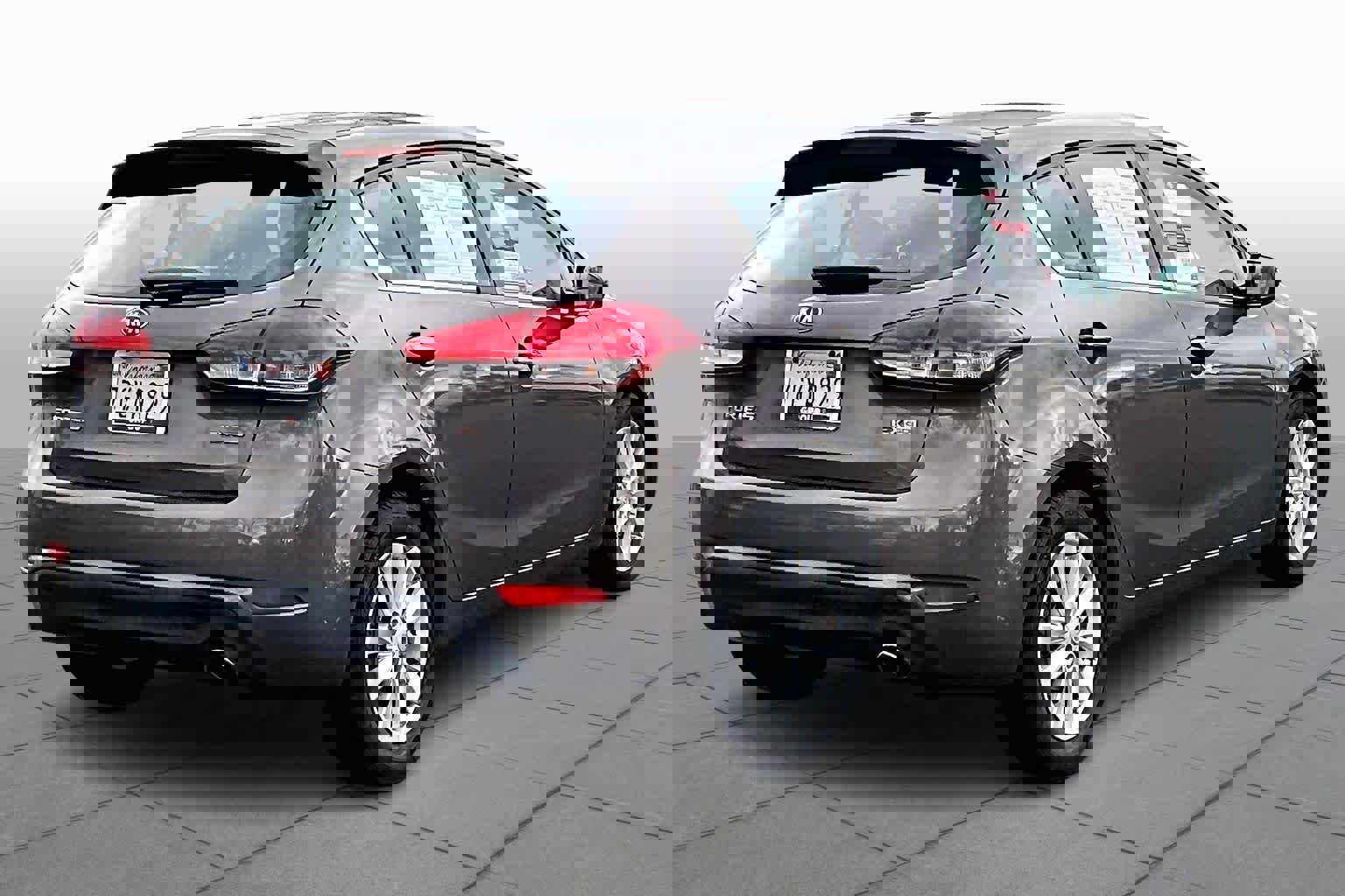 Used 2014 Kia Forte EX image 12