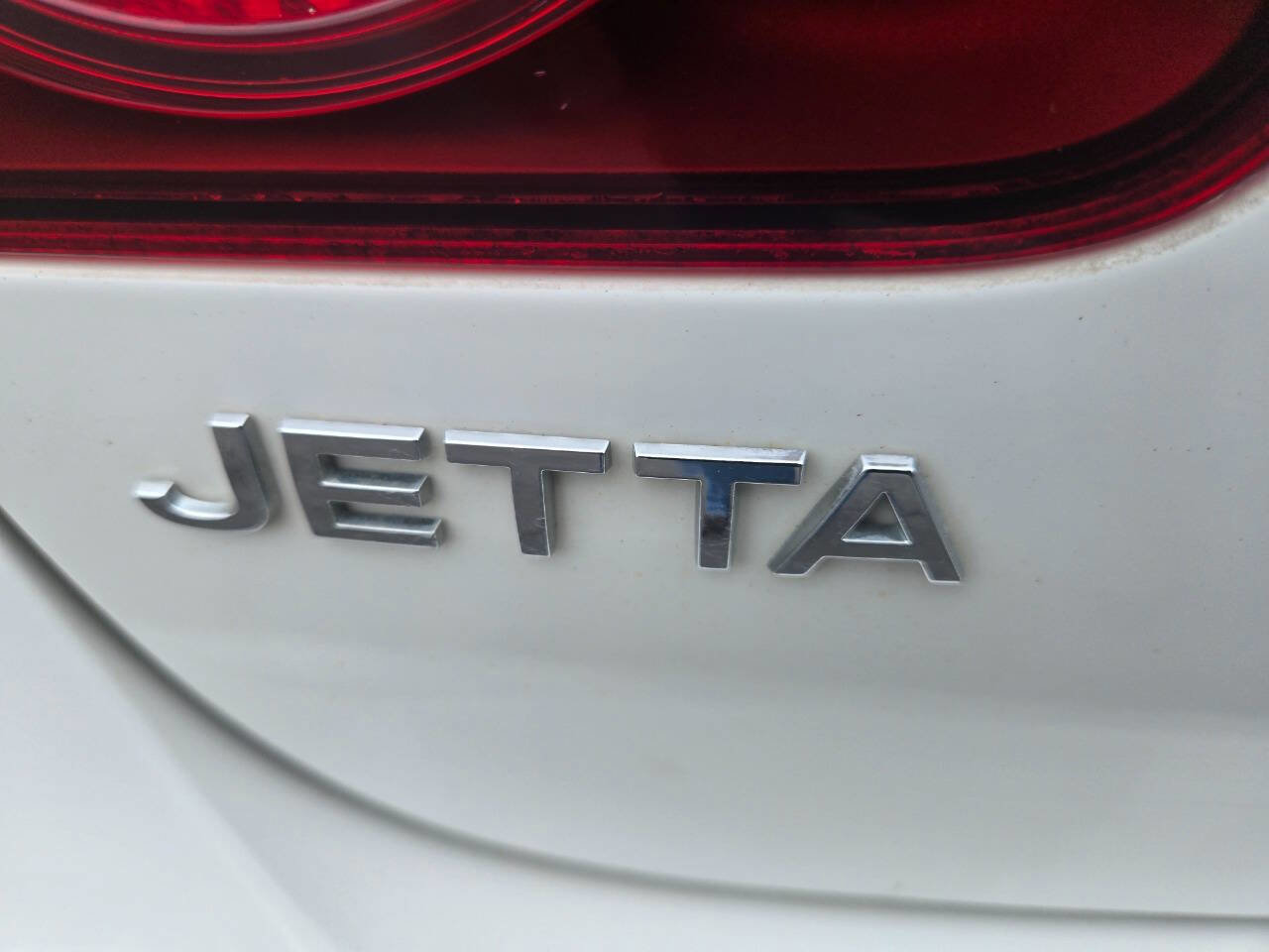 Used 2009 Volkswagen Jetta SE image 12