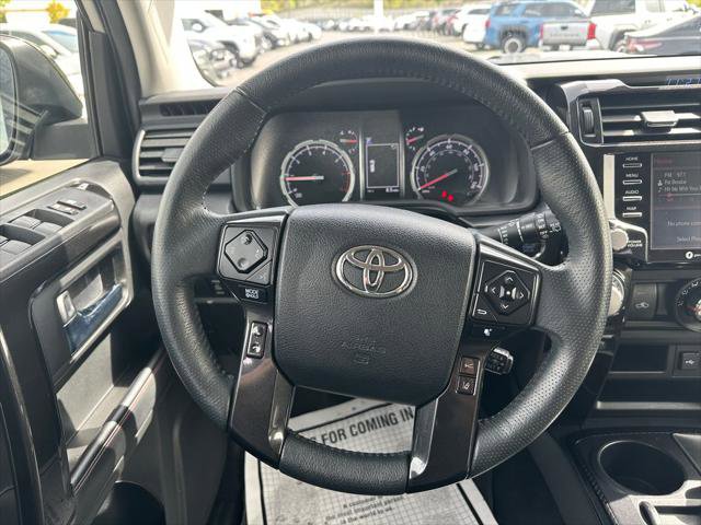 Certified 2021 Toyota 4Runner Venture w/ Moonroof Package AWD/4WD image 20