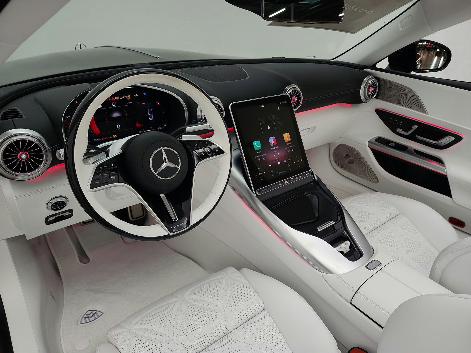New 2026 Mercedes-Benz Maybach SL 680 image 10