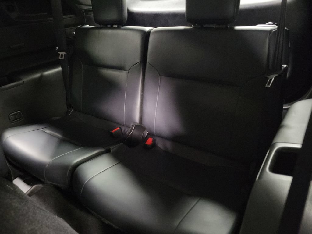 Used 2024 Mitsubishi Outlander SE AWD/4WD image 31