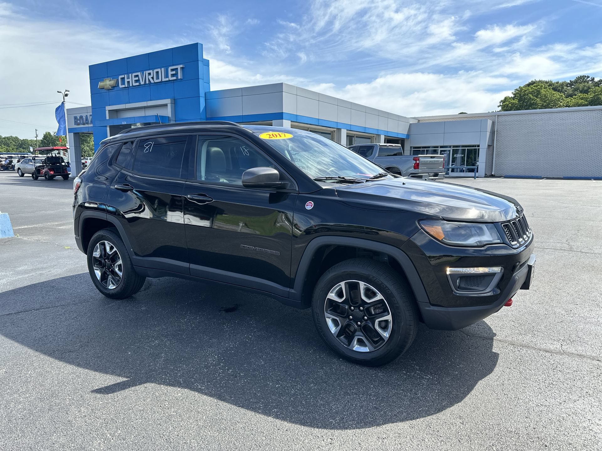 Used 2017 Jeep Compass Trailhawk w/ Leather Interior Group AWD/4WD image 1
