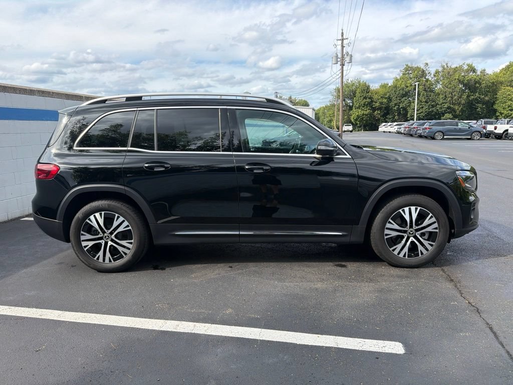 Used 2026 Mercedes-Benz GLB 250 4MATIC image 6