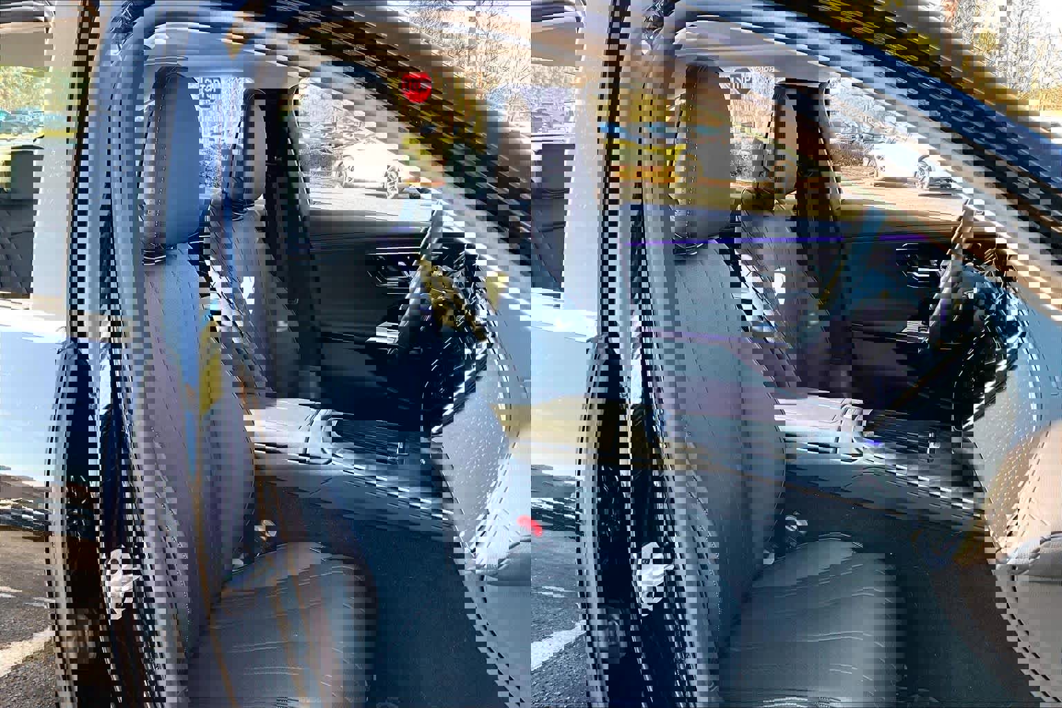 Used 2024 Mercedes-Benz E 350 4MATIC Sedan image 9