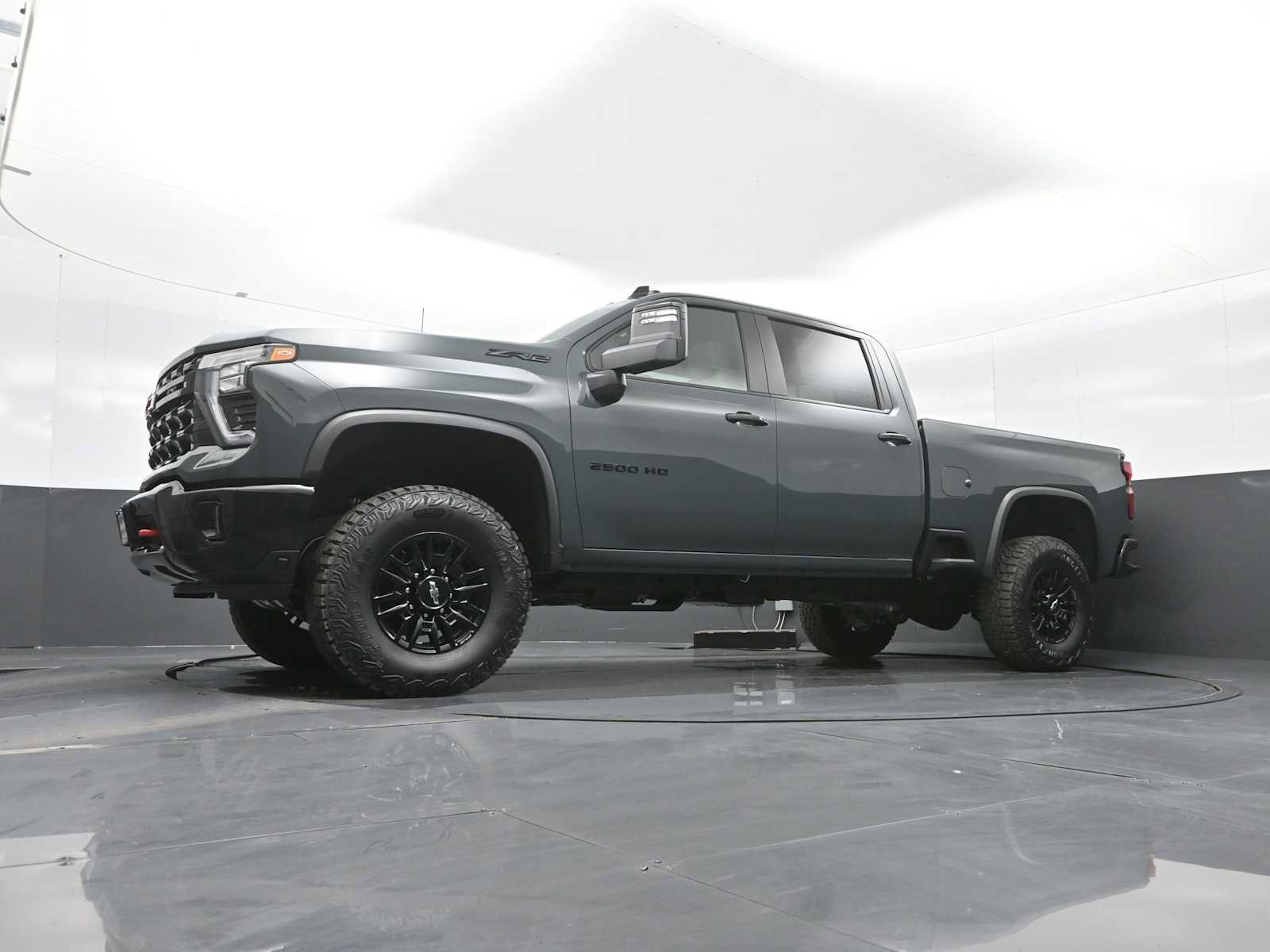 New 2026 Chevrolet Silverado 2500 ZR2 image 21