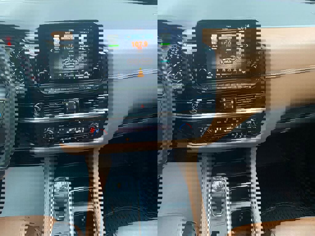 Used 2022 Nissan Pathfinder Platinum image 14