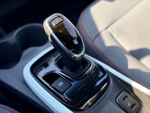 Certified 2021 Chevrolet Bolt Premier w/ Infotainment Package image 15