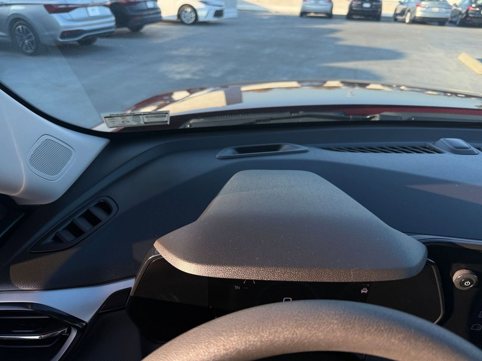 Used 2025 Chevrolet TrailBlazer LT image 34