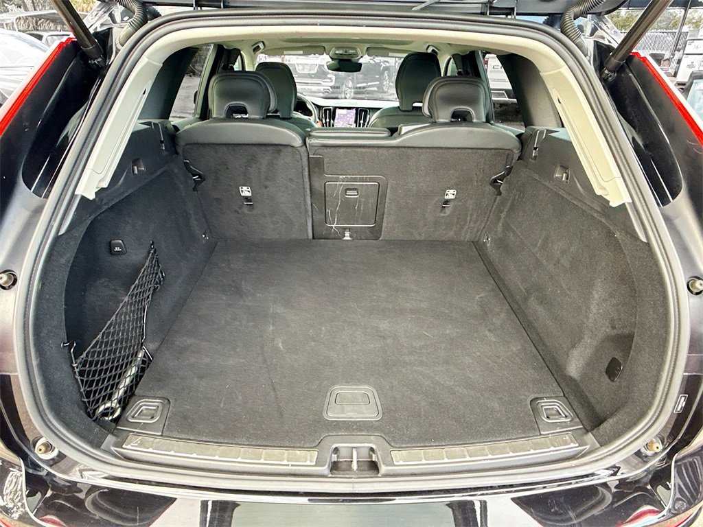 Used 2023 Volvo XC60 B6 Ultimate image 30