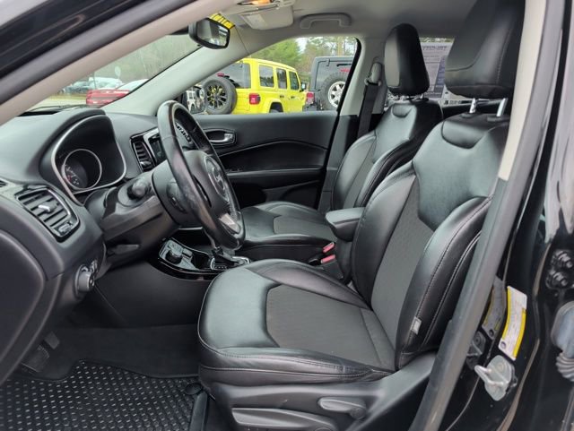 Used 2020 Jeep Compass Latitude image 14