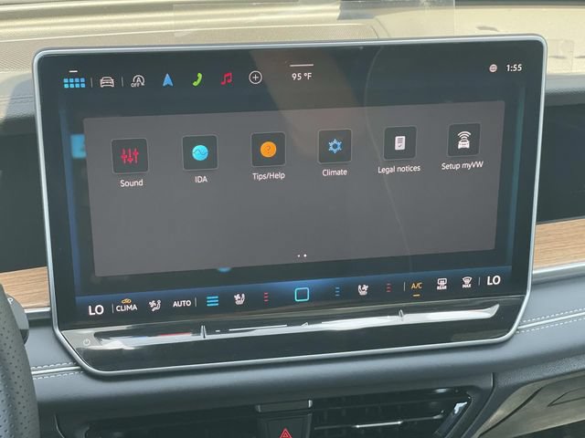New 2026 Volkswagen Tiguan SEL R-Line AWD/4WD image 13
