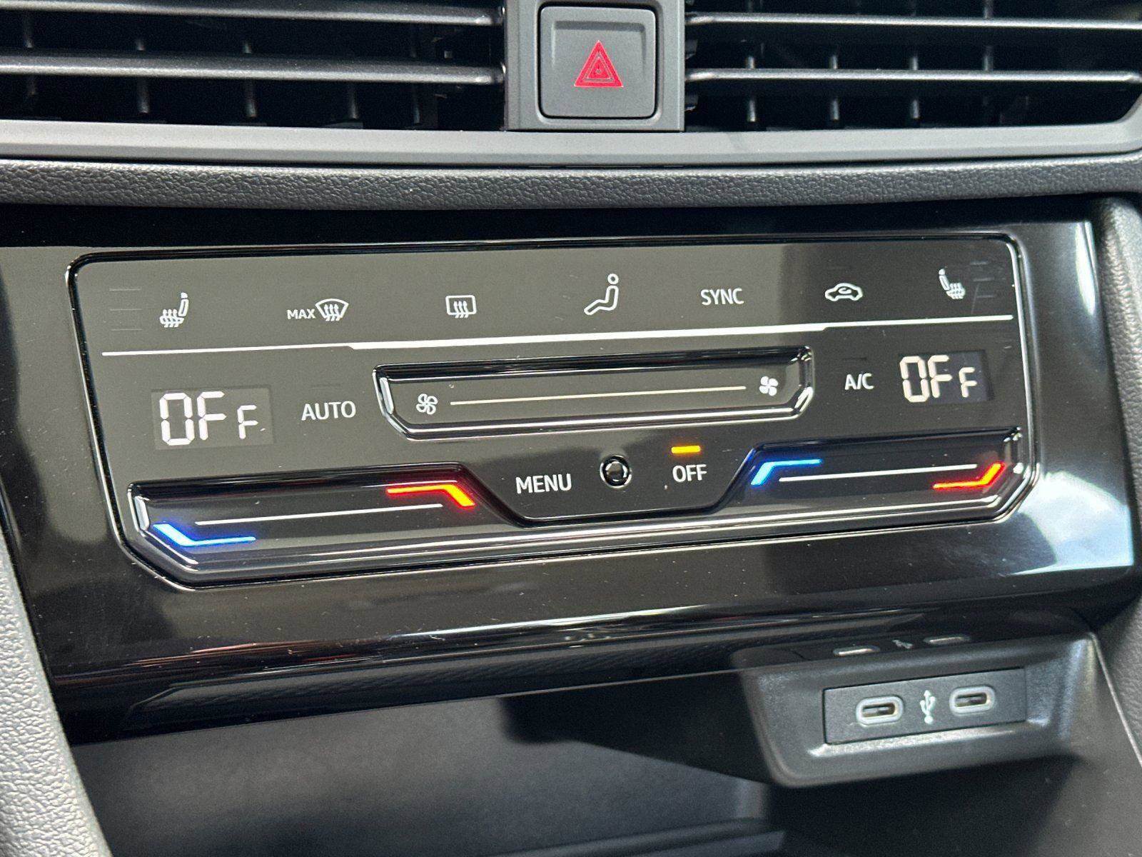 New 2026 Volkswagen Jetta SE FWD image 18