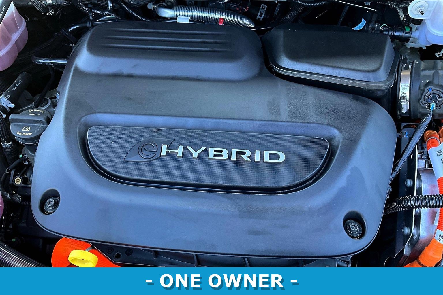 Used 2022 Chrysler Pacifica Limited w/ Uconnect Theater Family Group image 33