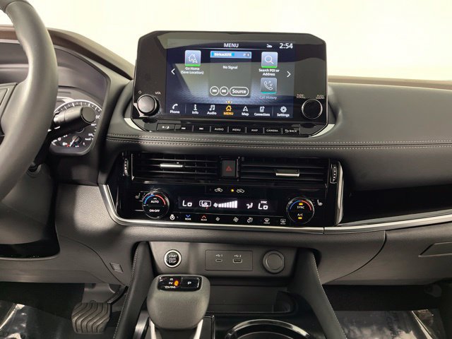 Used 2023 Nissan Rogue SL w/ SL Premium Package FWD image 26