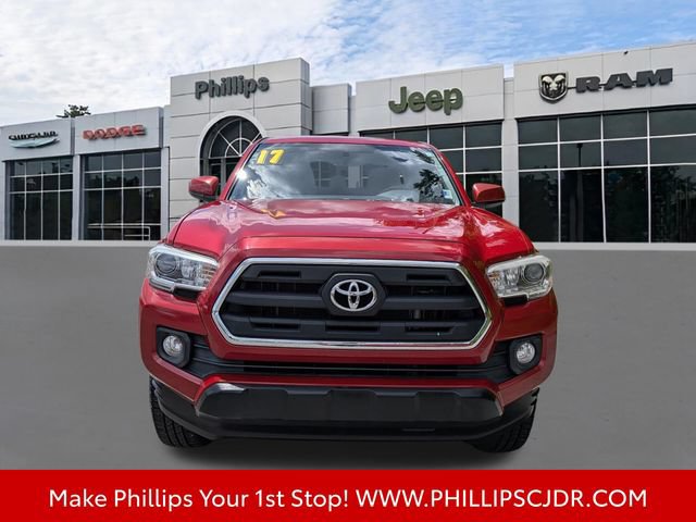 Used 2017 Toyota Tacoma SR5 RWD image 8