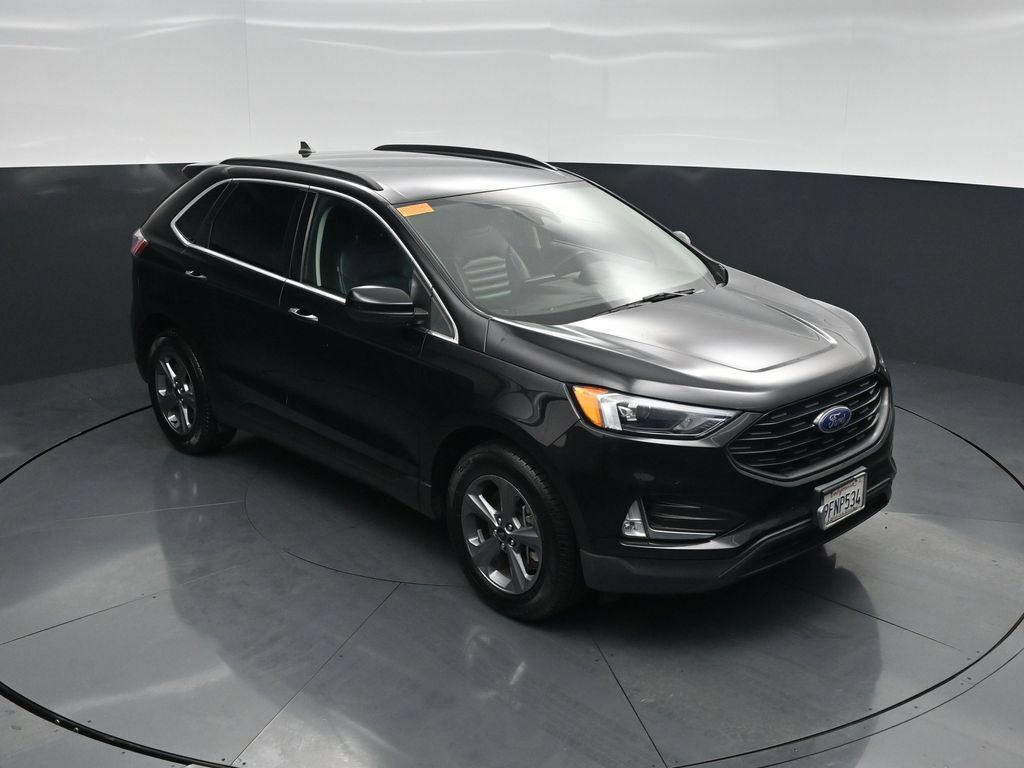 Used 2022 Ford Edge SEL w/ Sport Appearance Package AWD/4WD image 32