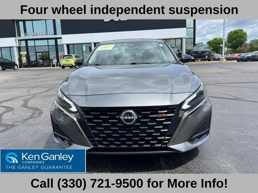 Used 2023 Nissan Altima 2.5 SR AWD/4WD image 19