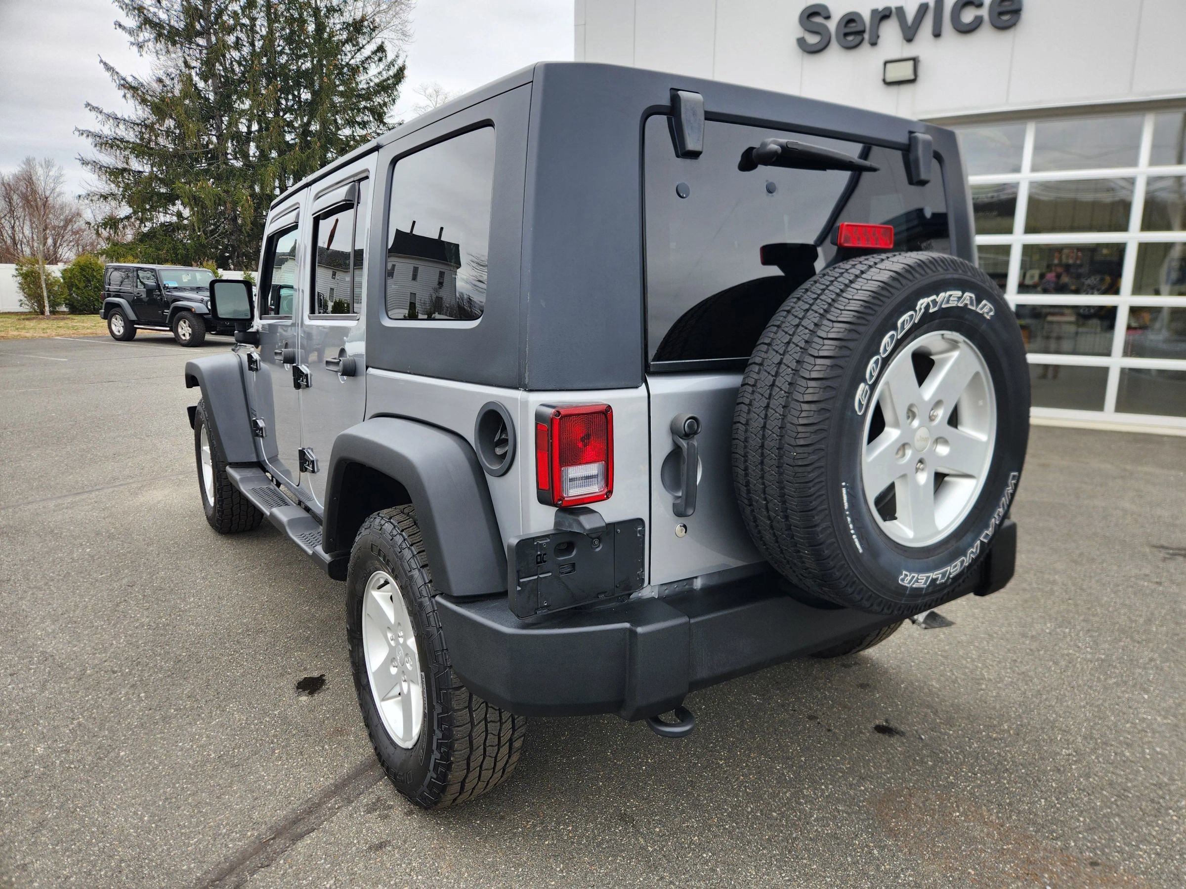 Used 2016 Jeep Wrangler Unlimited Sport w/ Quick Order Package 24S AWD/4WD image 12