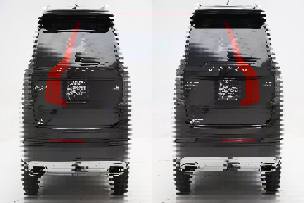 Used 2016 Volvo XC90 T8 Momentum w/ Vision Package AWD/4WD image 7