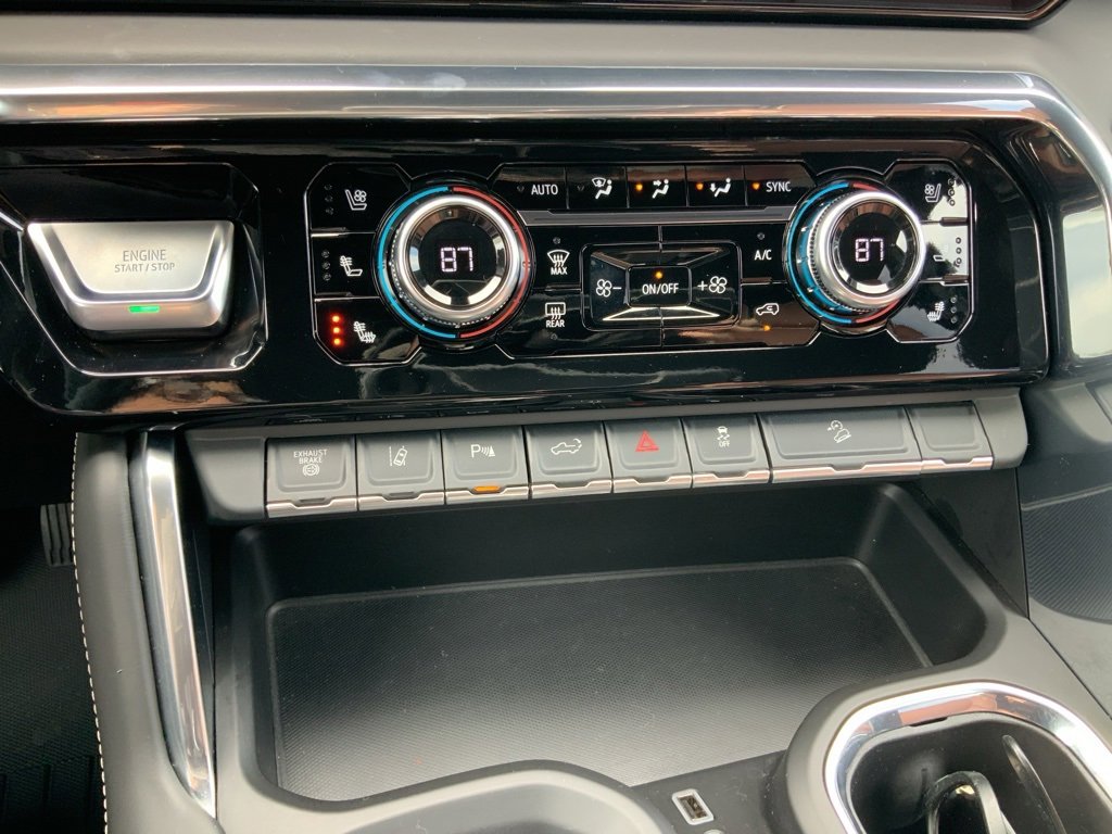 Used 2024 GMC Sierra 2500 Denali Ultimate w/ Max Trailering Package image 27