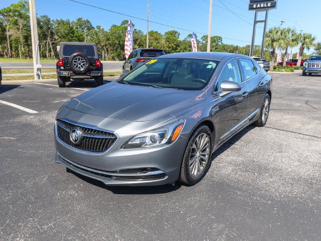 Used 2019 Buick LaCrosse Preferred FWD image 3