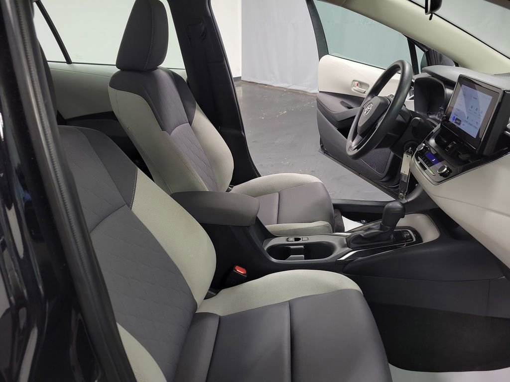 Used 2023 Toyota Corolla LE FWD image 22