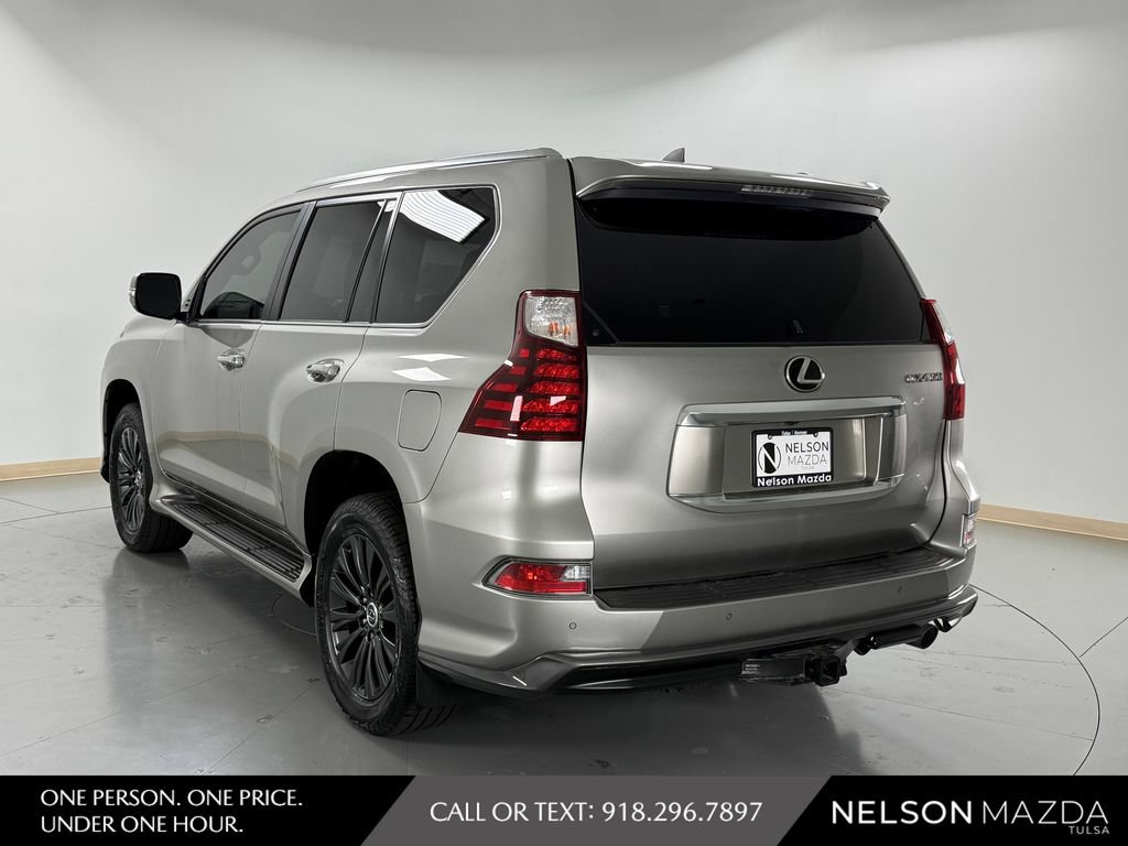 Used 2020 Lexus GX 460 Luxury w/ Luxury Sport Package AWD/4WD image 8