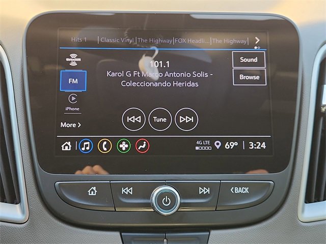 Used 2022 Chevrolet Malibu LT image 13