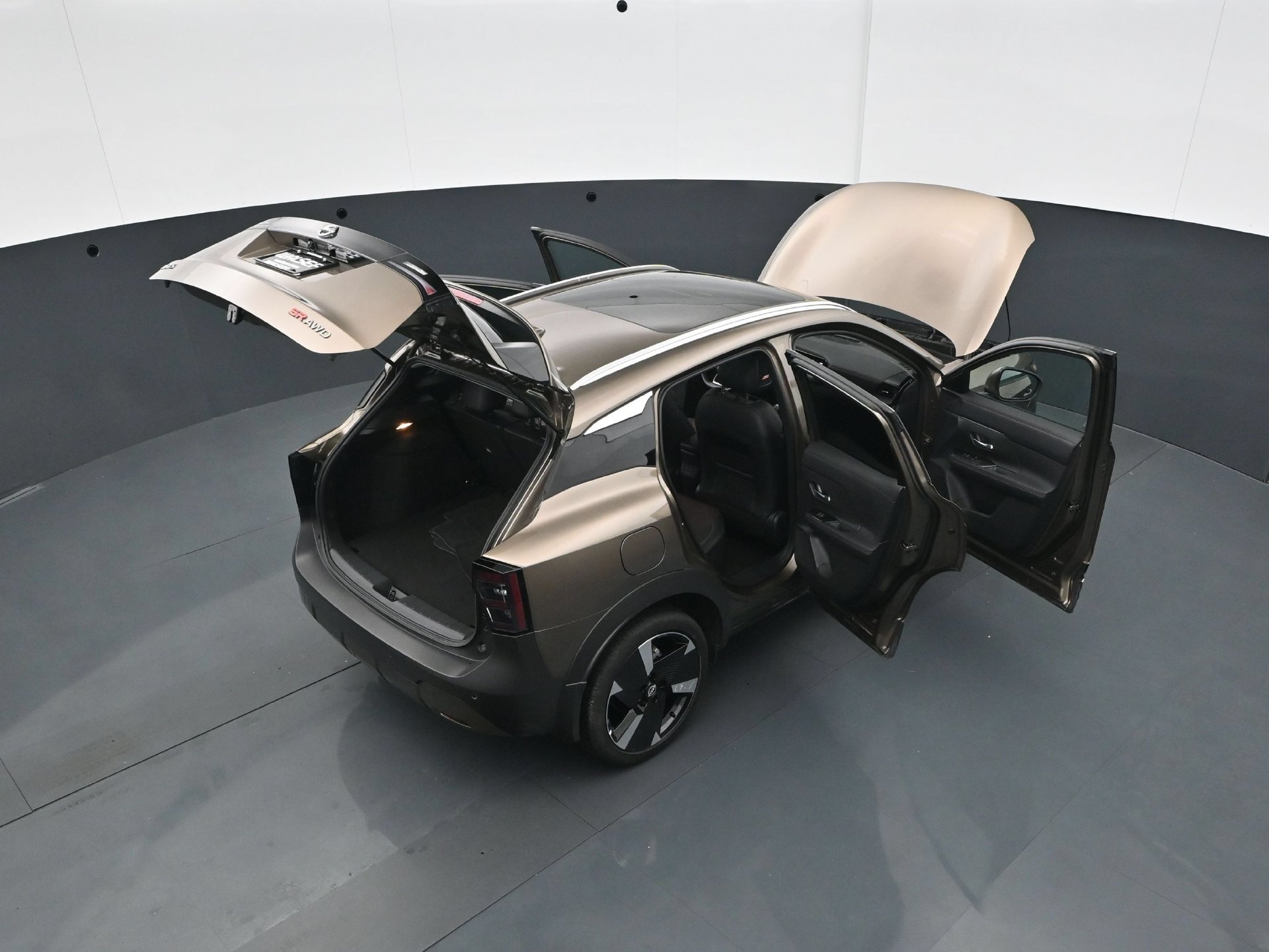 Used 2025 Nissan Kicks SR w/ SR Premium Package AWD/4WD image 41
