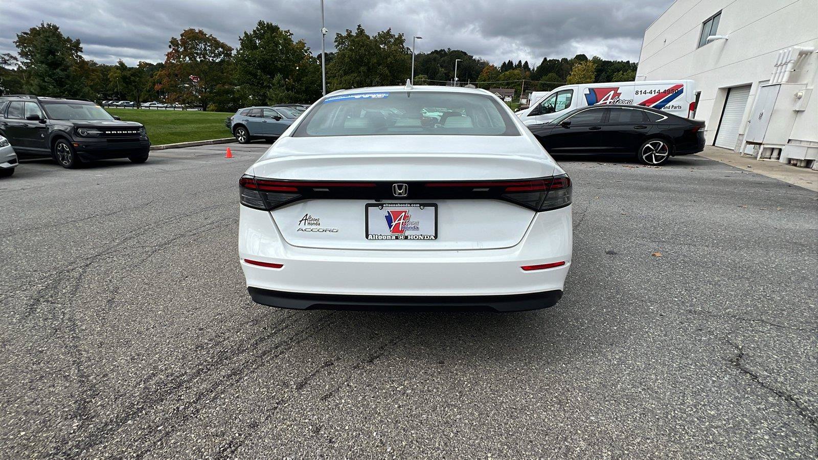 Used 2024 Honda Accord LX image 5