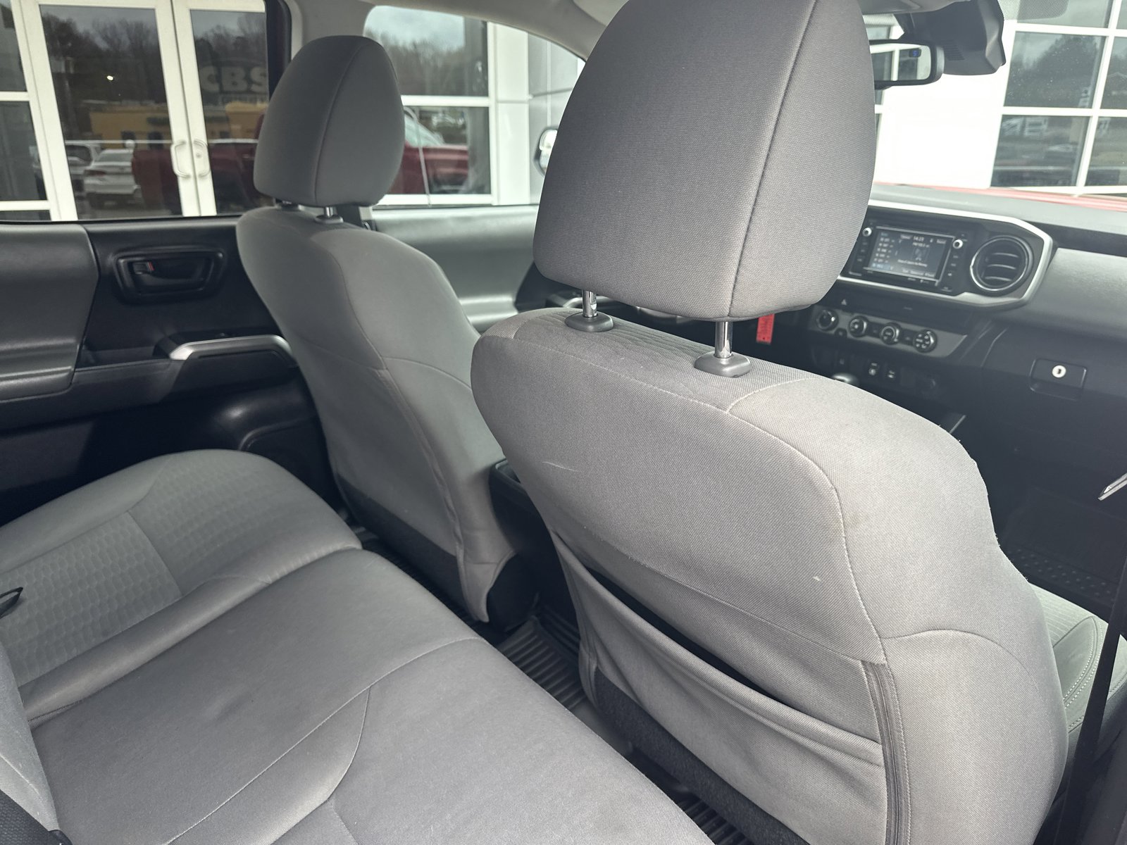 Used 2019 Toyota Tacoma SR5 image 23