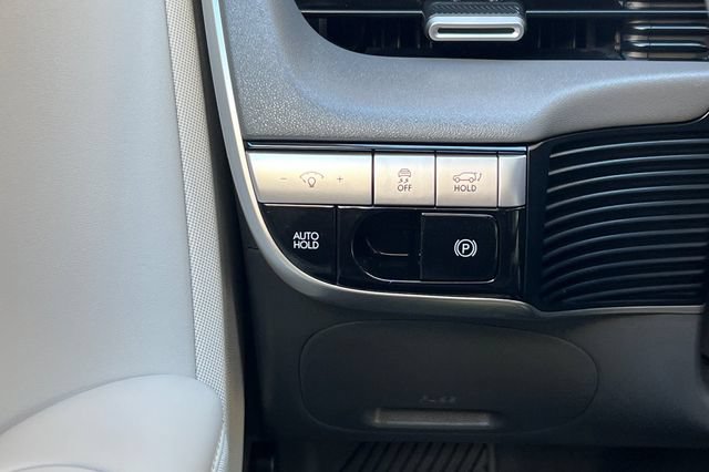 Certified 2024 Hyundai Ioniq 5 Limited RWD image 37