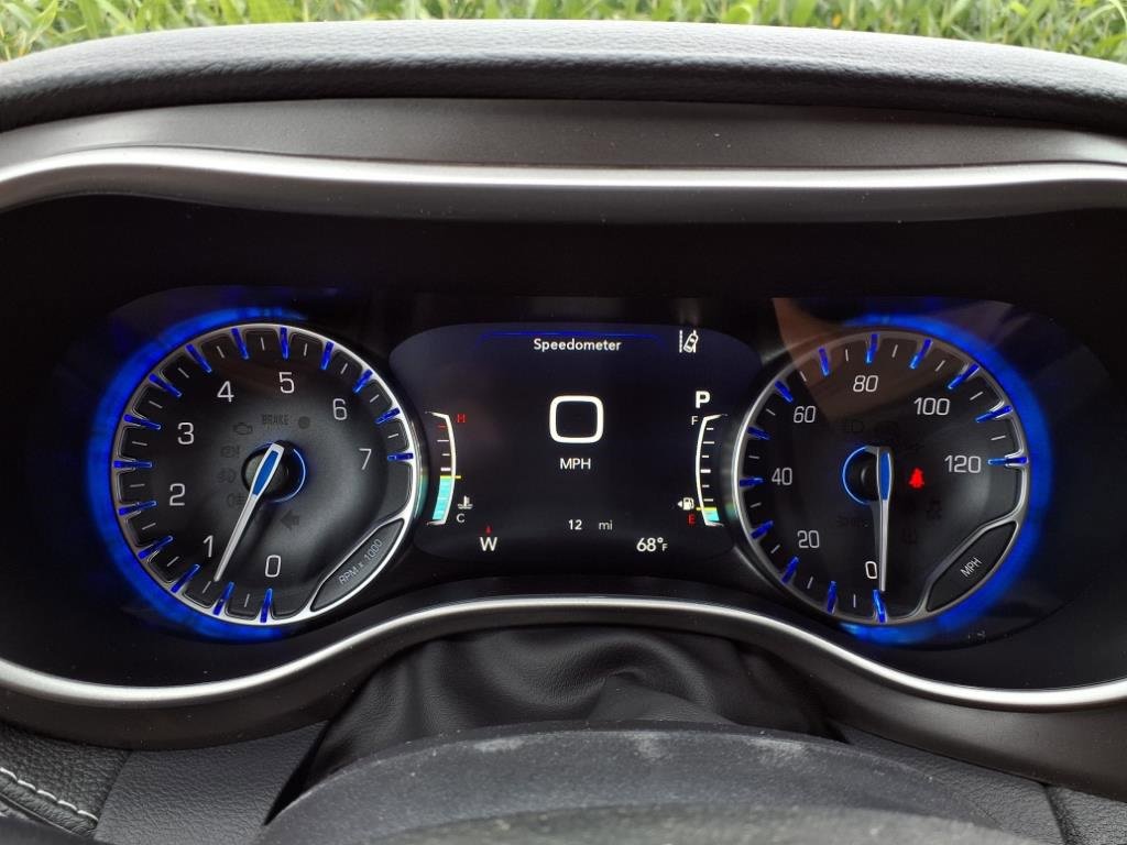 New 2026 Chrysler Pacifica Select image 22