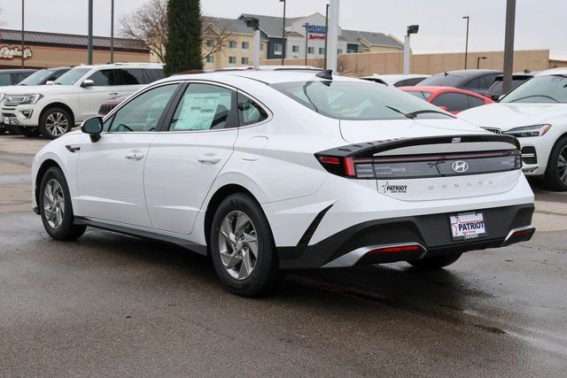 New 2026 Hyundai Sonata SE FWD image 5