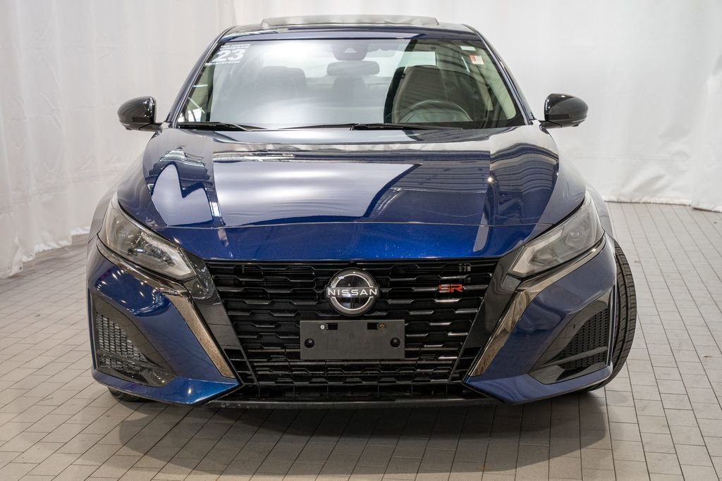 Certified 2023 Nissan Altima 2.0 SR image 3
