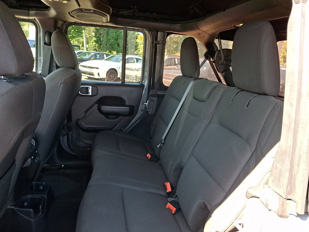 Used 2019 Jeep Wrangler Unlimited Sport AWD/4WD image 20