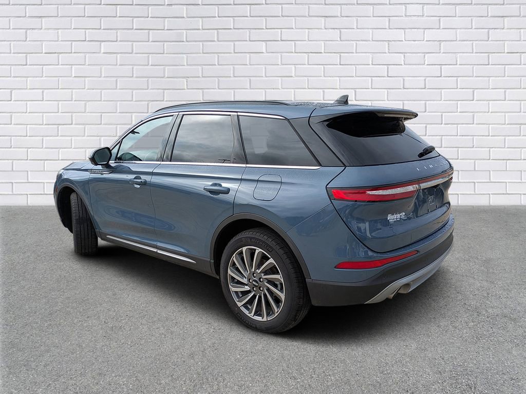 Used 2025 Lincoln Corsair Reserve w/ Equipment Group 202A image 3