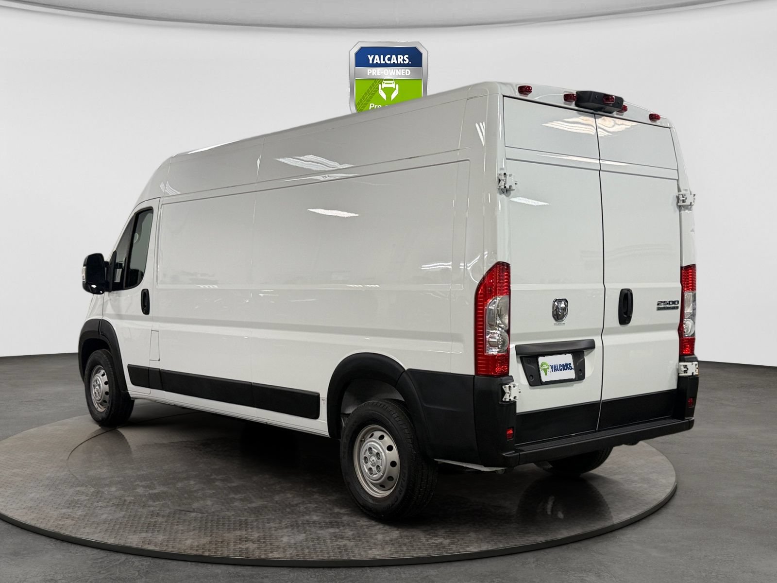 Used 2023 RAM ProMaster 2500 w/ Interior LED Lighting Group FWD image 3