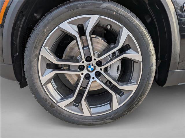New 2026 BMW X5 sDrive40i image 10