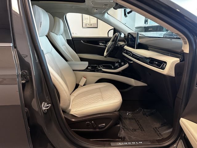 Certified 2022 Lincoln Nautilus Black Label w/ Cargo Utility Package AWD/4WD image 32