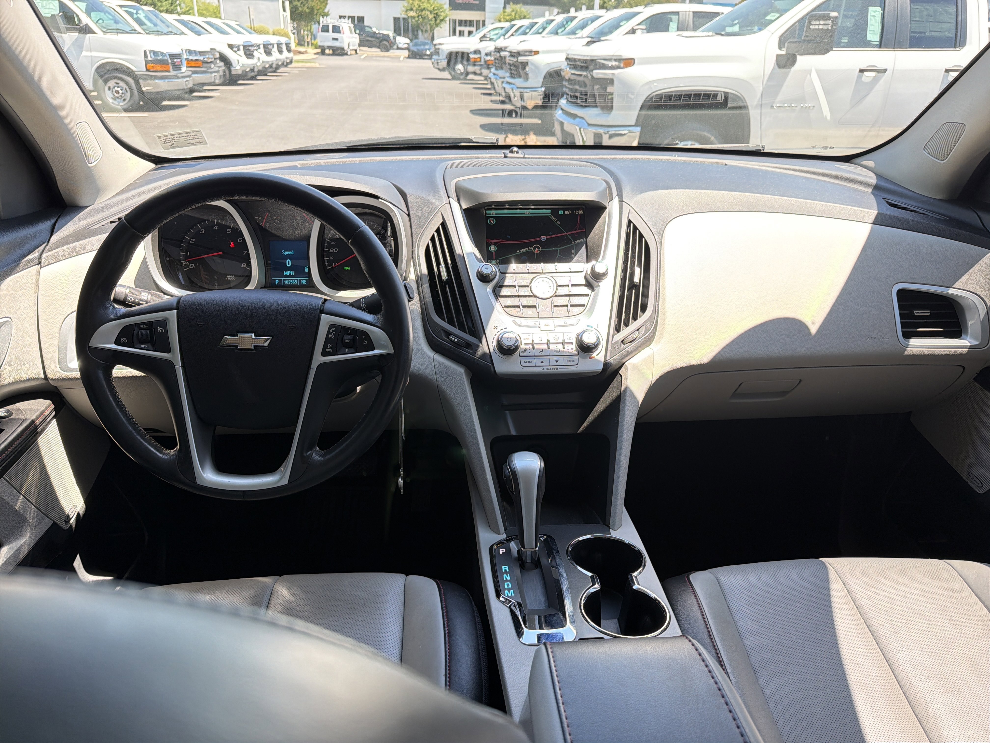 Used 2011 Chevrolet Equinox LTZ FWD image 30