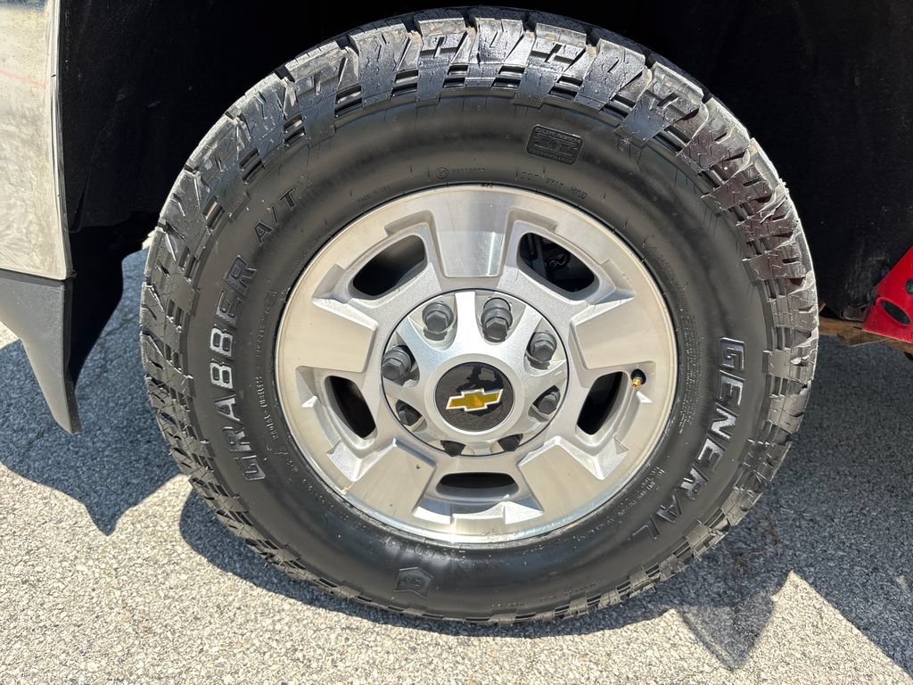 Used 2018 Chevrolet Silverado 2500 LT w/ LT Convenience Package AWD/4WD image 25