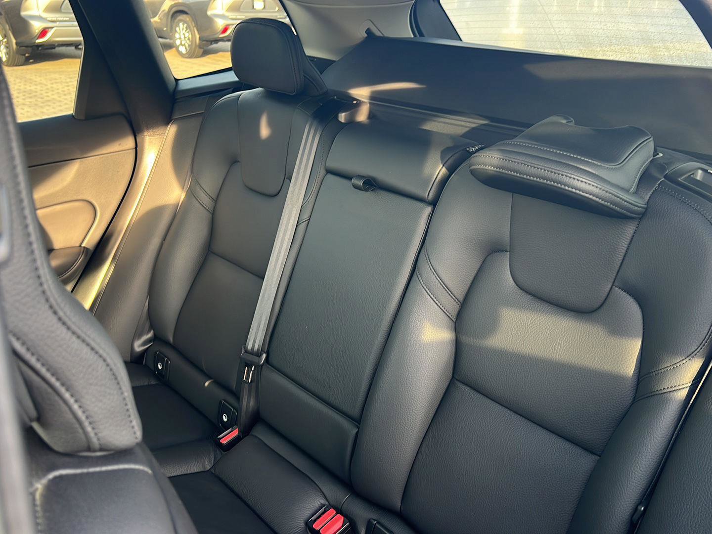 Used 2023 Volvo XC60 B5 Plus w/ Protection Package Premier image 31