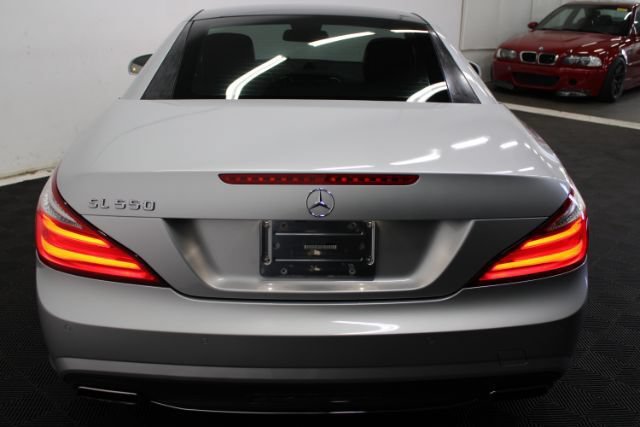 Used 2013 Mercedes-Benz SL 550 image 9