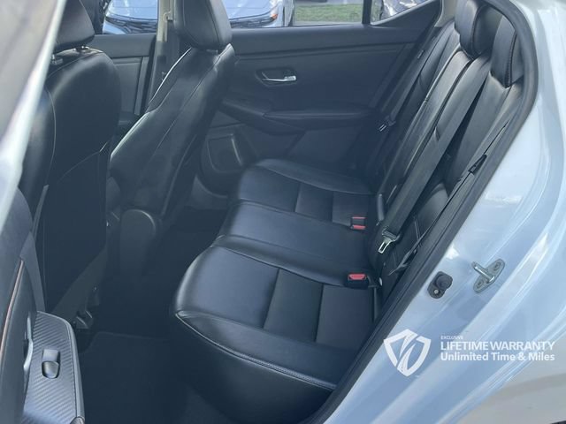 Used 2023 Nissan Sentra SR w/ SR Premium Package FWD image 19