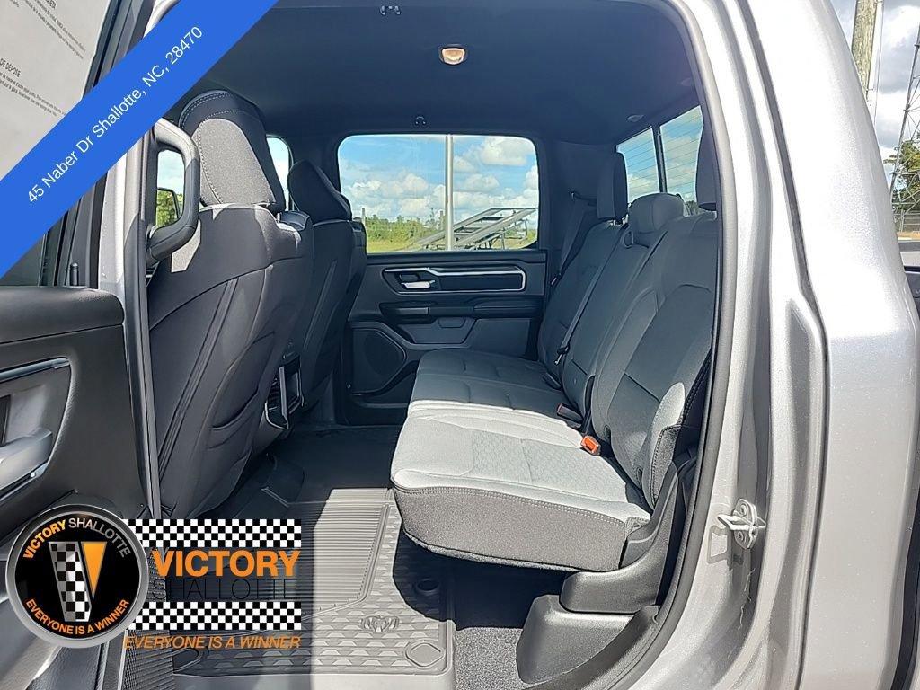New 2026 RAM 1500 4x4 Crew Cab image 18
