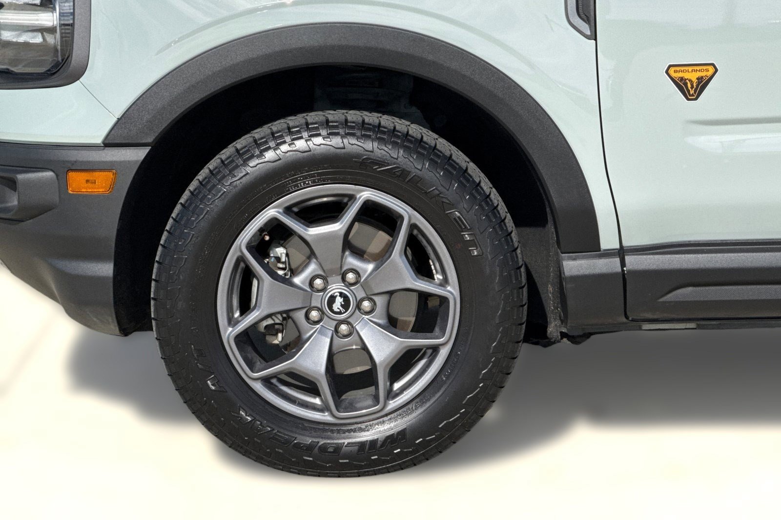 Used 2023 Ford Bronco Sport Badlands image 12